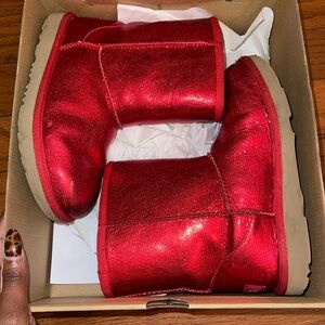 Girls Uggs gently worn size 4